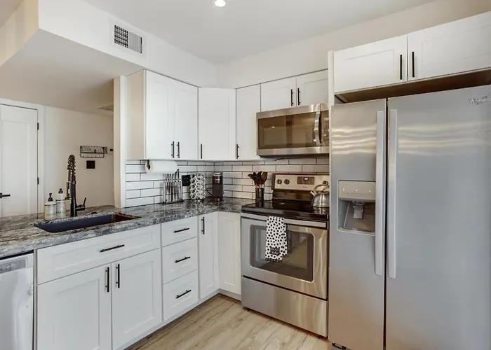 Charming In Scottsdale! Apartment Scottsdale