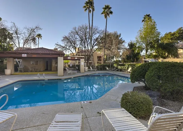 Charming In Scottsdale! Apartment