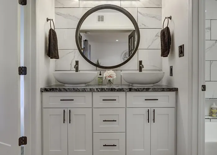 Charming In Scottsdale! *